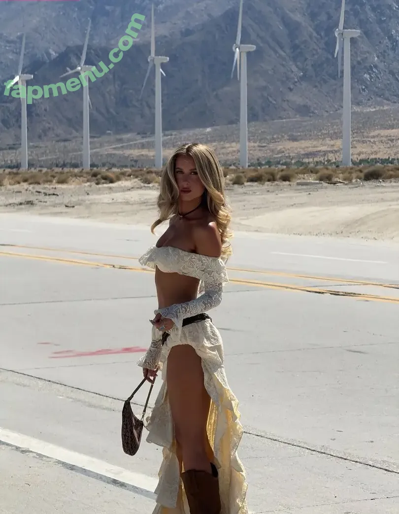 Emily Venz nude photo #0343 (emilyvenz)