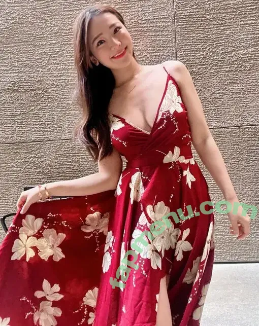 Emily Wang nude photo #0012 (Emilyywang / Emilyywng)