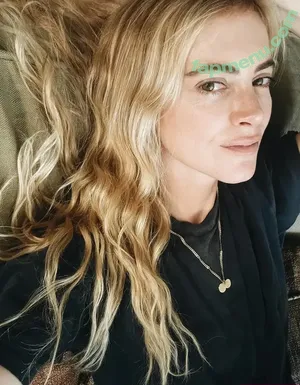 Emily Wickersham / NCIS / emilywickersham nude photo #0122