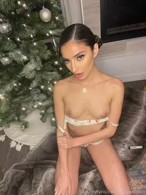 Emily Willis / emilywillisx3 / emilywillisxoxo / emilywillisxxx nude photo #0782