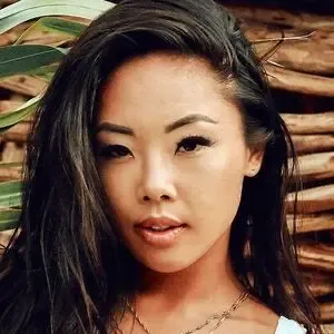 Emily Yi / cupcakemily nude photo #0015