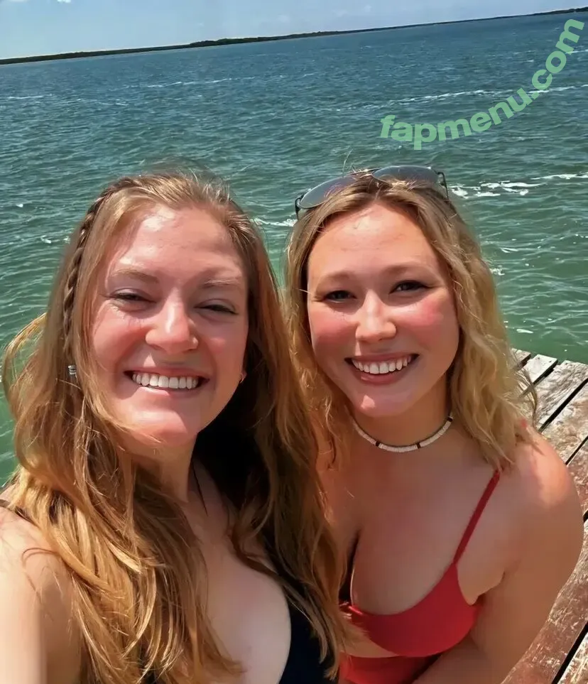 Emily Zumwalt nude photo #0002 (uncommonly_simple)