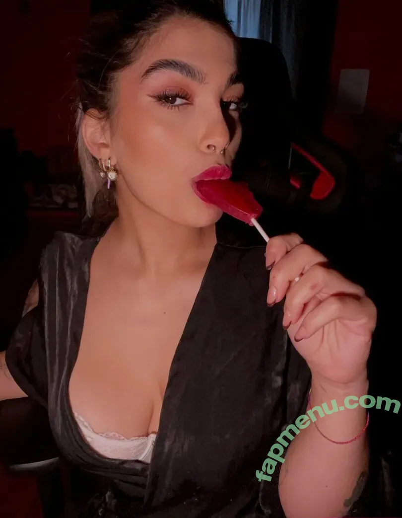 emily97sponsor nude photo #0018 (emily97sponsor)