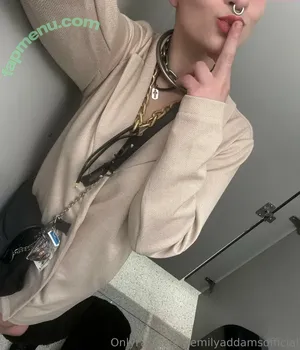  nude photo #0009