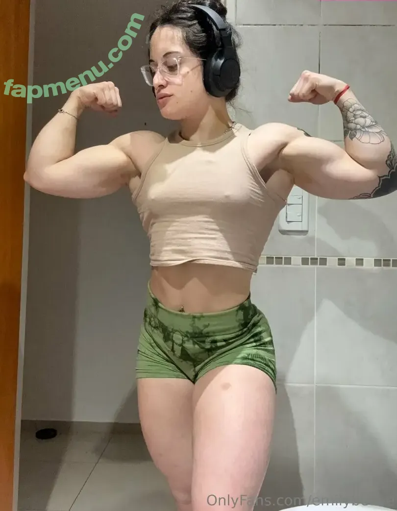 emilybellee nude photo #0039 (emilybellee__)