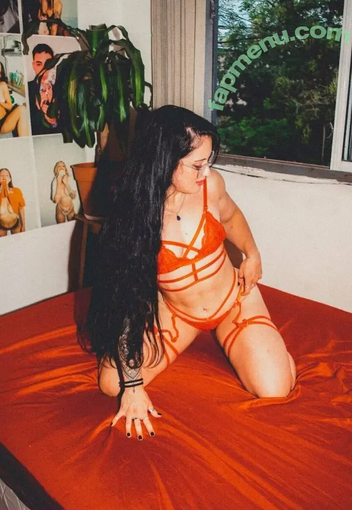 emilybellee nude photo #0049 (emilybellee__)