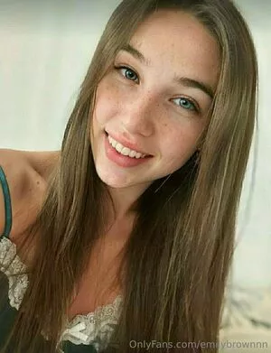 emilybrownnn / emilybrownnnn nude photo #0217