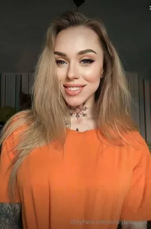 emilybrownnn / emilybrownnnn nude photo #0317