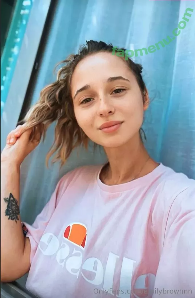 emilybrownnn nude photo #0356 (emilybrownnnn)
