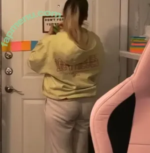 emilycc / emilycctwitch / emjayplays nude photo #0006