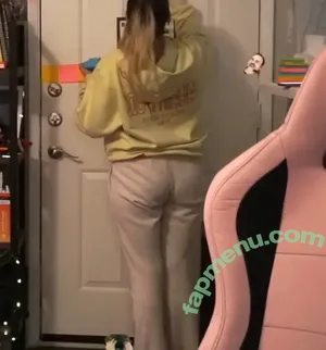 emilycc / emilycctwitch / emjayplays nude photo #0007