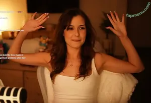 emilydaniellam / emilylynne / meilylol / valkyrae assistant nude photo #0012