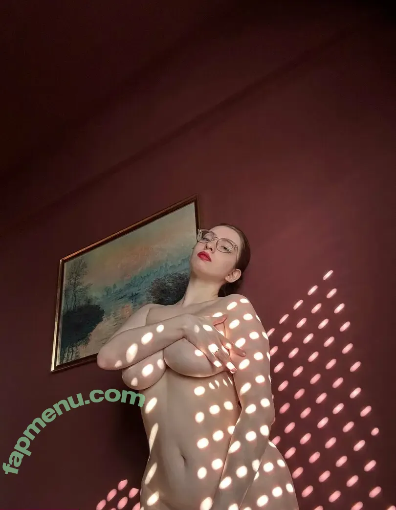 emilyforyouuu nude photo #0011 (emilyforyou)