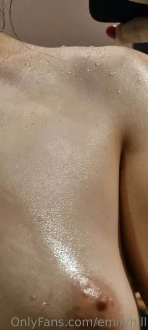 emilyhill / emilyhillxoxo nude photo #0137