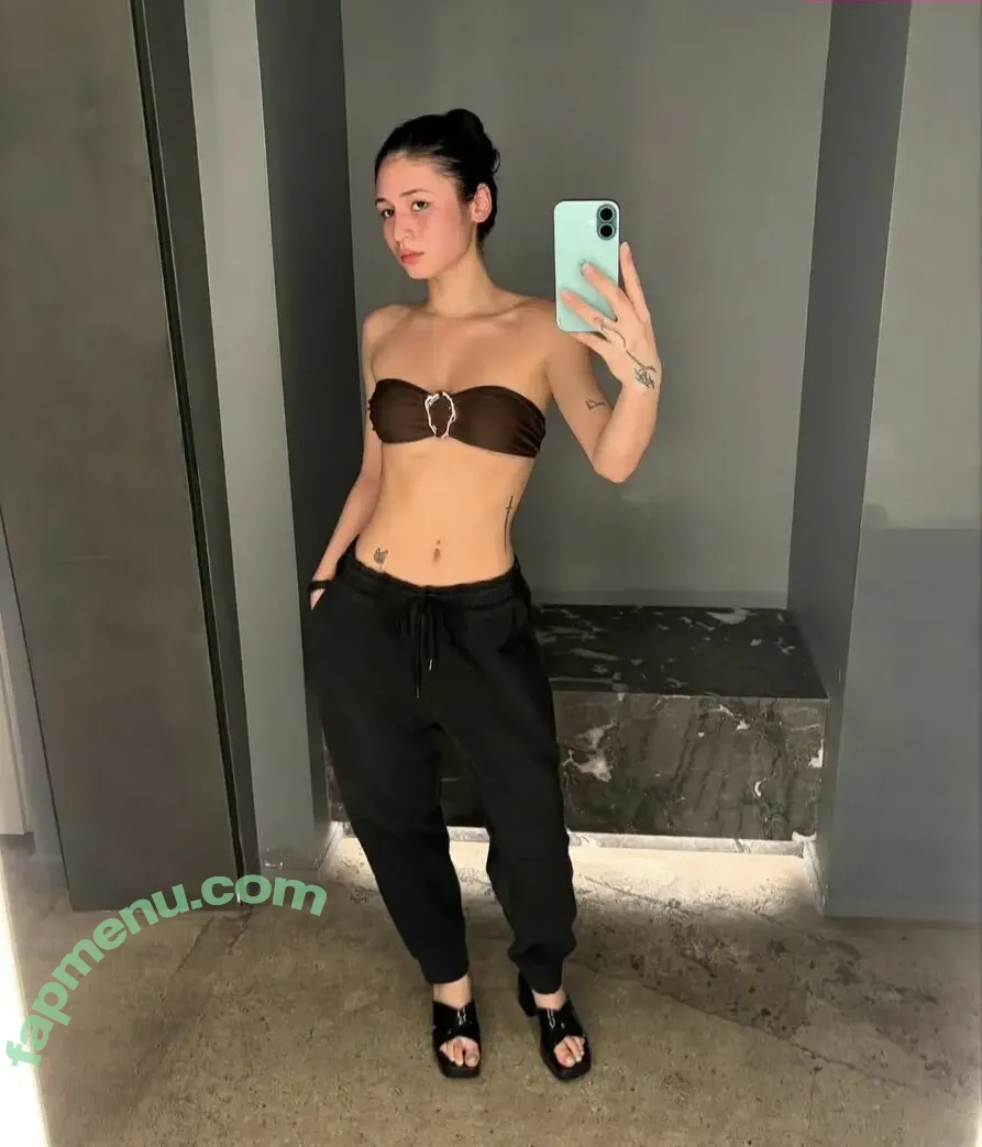 Emilykr0pp nude photo #0070 (emilyperry)