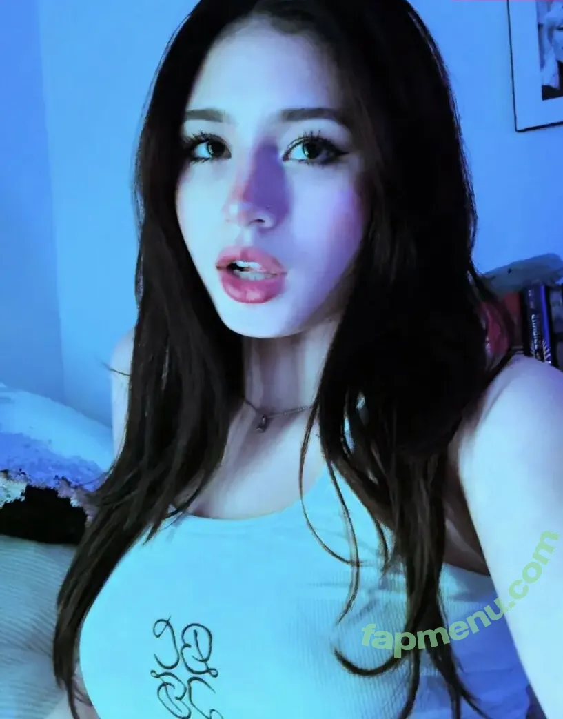 Emilykr0pp nude photo #0071 (emilyperry)