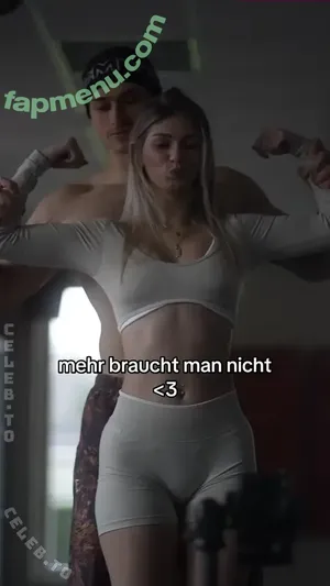 Emilylior nude photo #0032