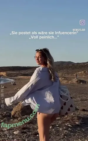 Emilylior nude photo #0034