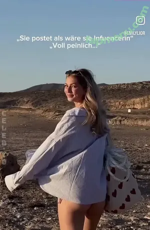 Emilylior nude photo #0035