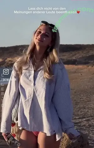 Emilylior nude photo #0037