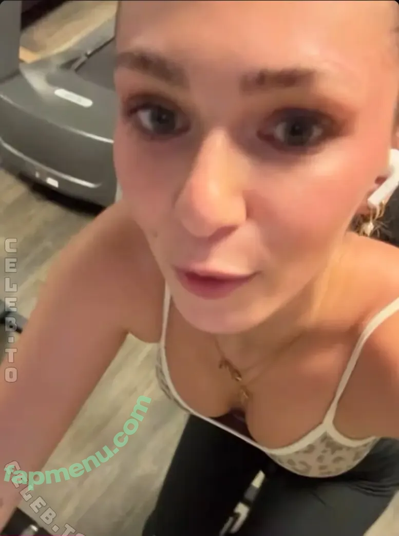 Emilylior nude photo #0042 (Emilylior)