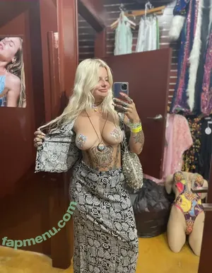  nude photo #0002