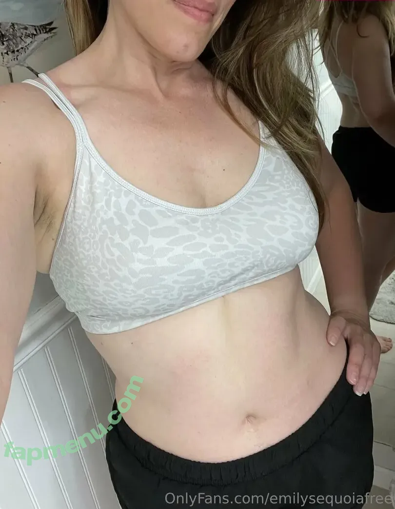 emilysequoiafree nude photo #0083 (emilysequoia)