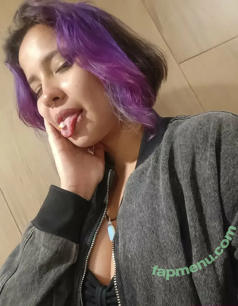 emilythemachine nude photo #0008 (emilythemachine)