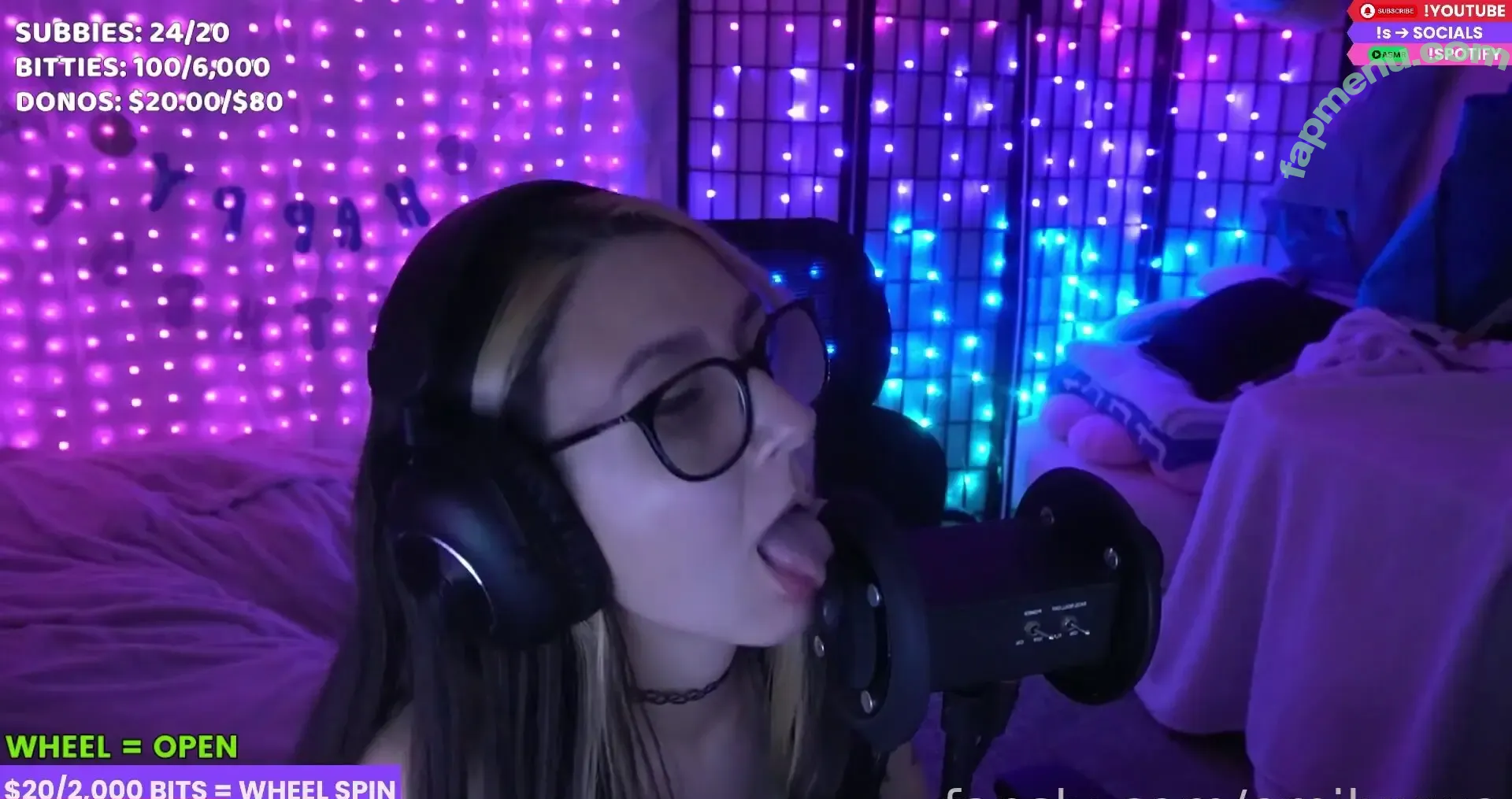 Emilyuwo nude photo #0017 (Ginauwo / emilysalch / iemilyuwo)