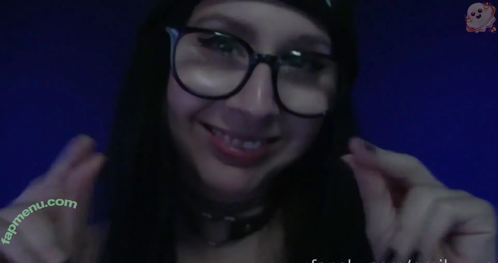 Emilyuwo nude photo #0020 (Ginauwo / emilysalch / iemilyuwo)