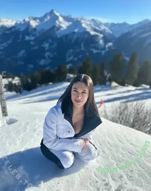 emilyvanxssa / emilyvanessa nude photo #0103