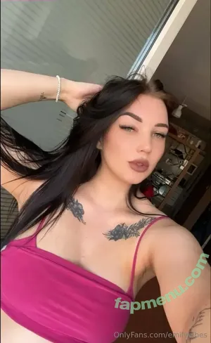 emilyvibes / shopemilyvibes nude photo #0088