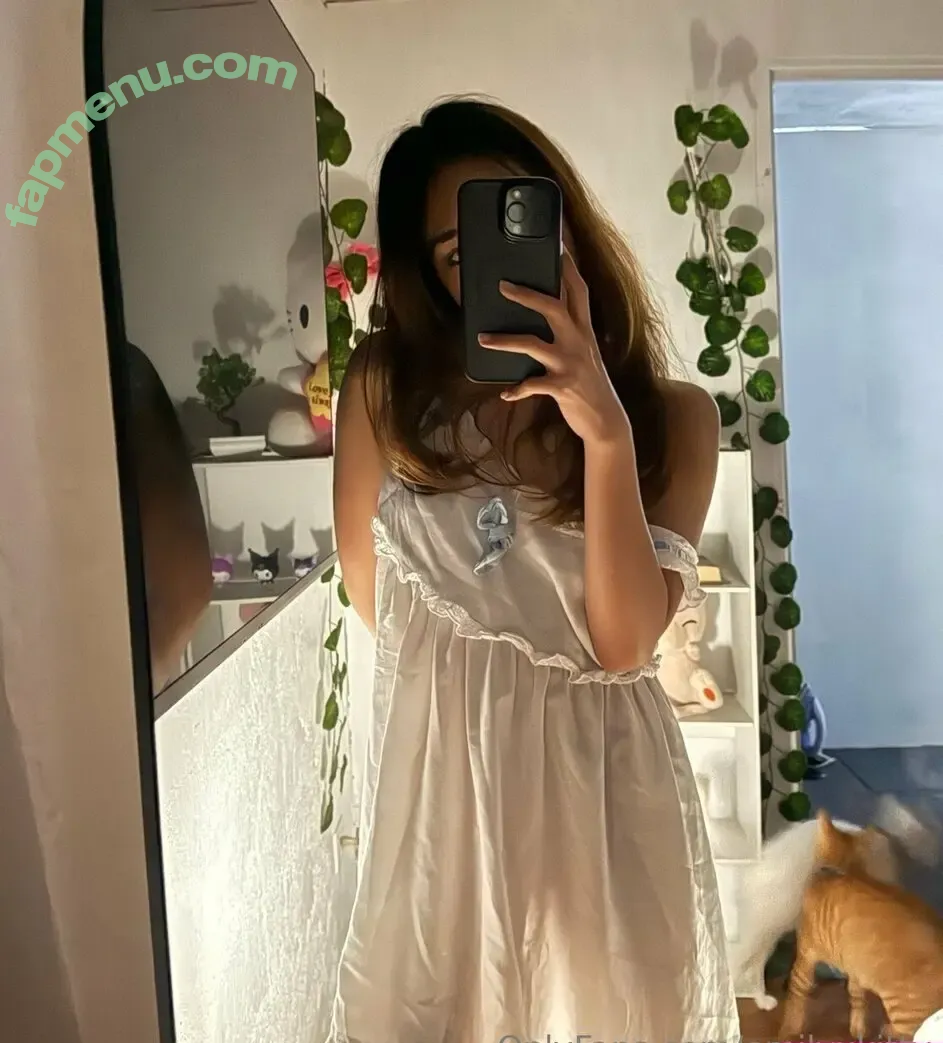 emilyxkitty nude photo #0017 (emilyxkitty)