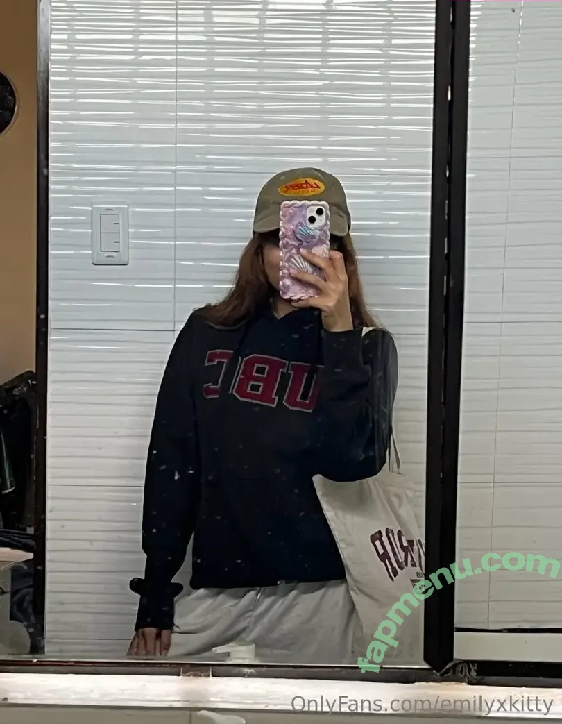 emilyxkitty nude photo #0022 (emilyxkitty)