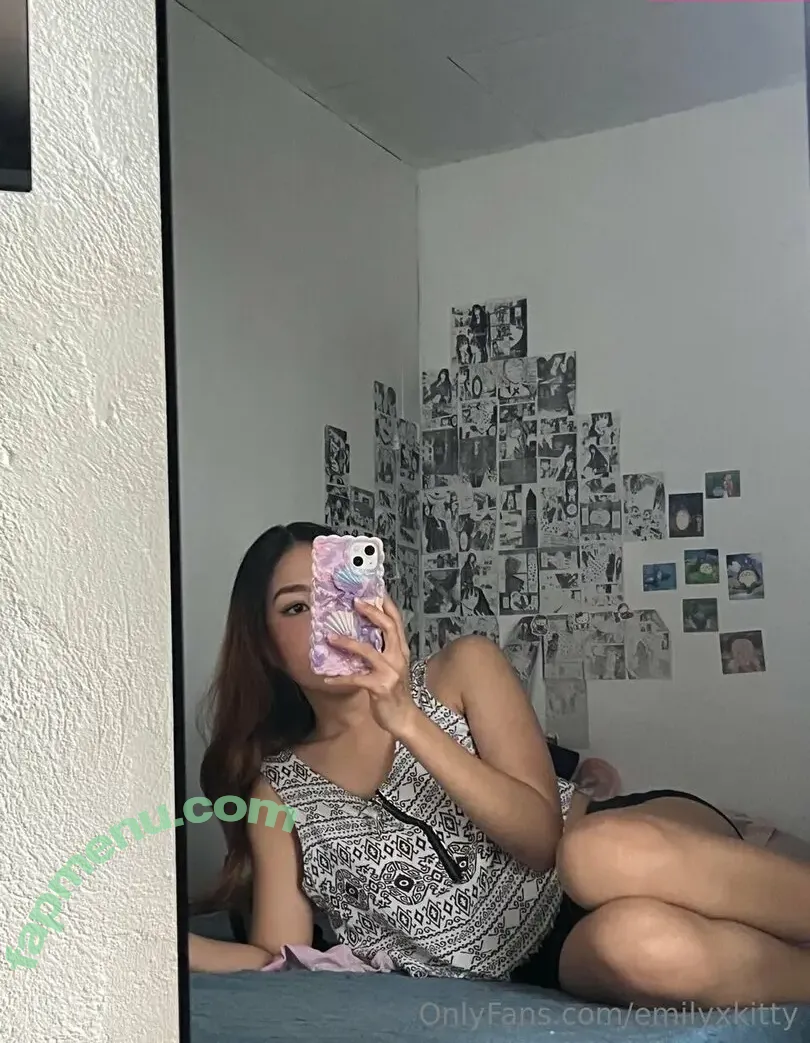 emilyxkitty nude photo #0026 (emilyxkitty)