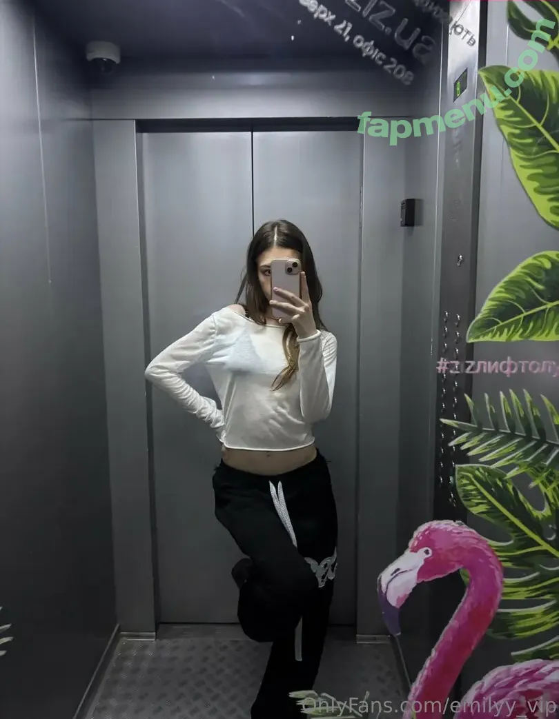 emilyy.vip nude photo #0109 (emilyy.vip)