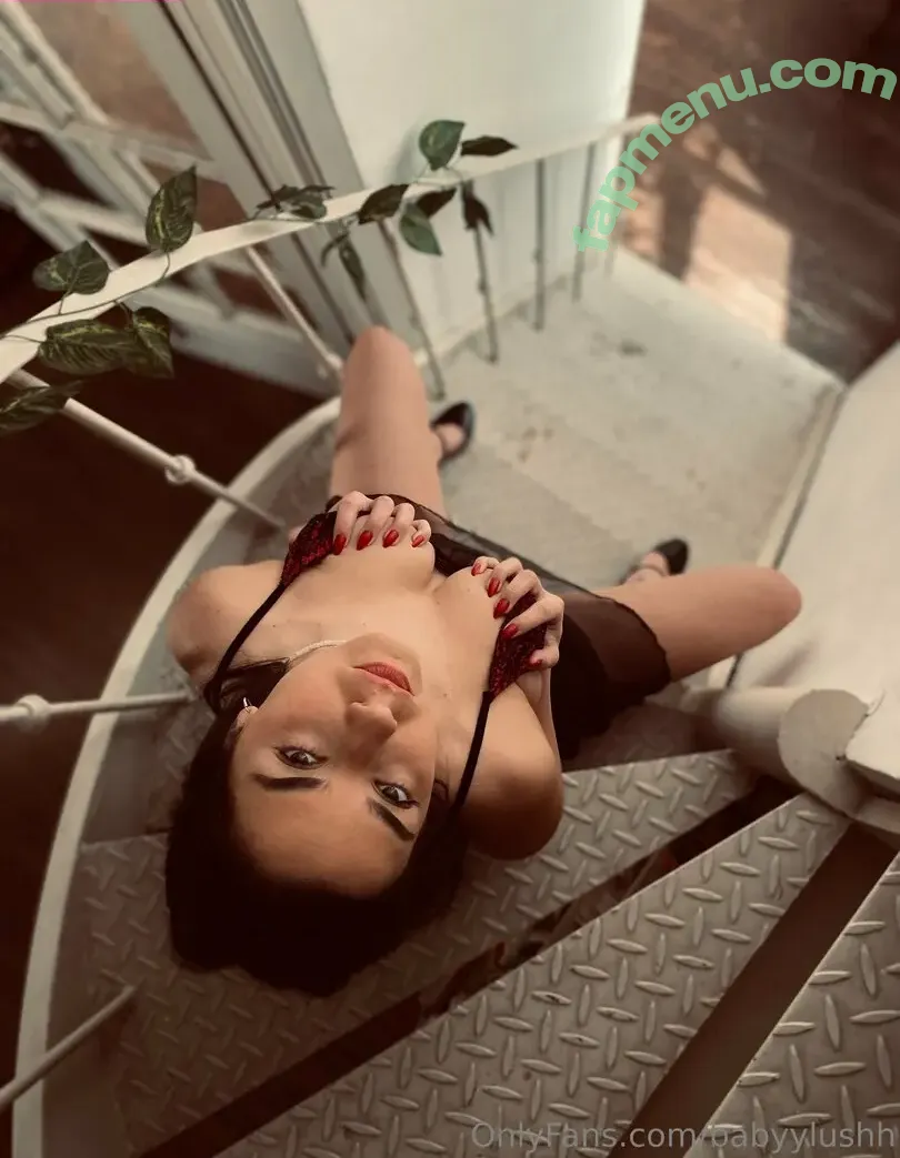 emilyyypink nude photo #0041 (emilyyypink)