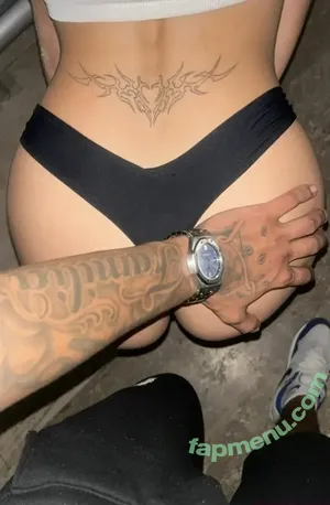 Emilyzuniga / emilyzunigazavella nude photo #0003