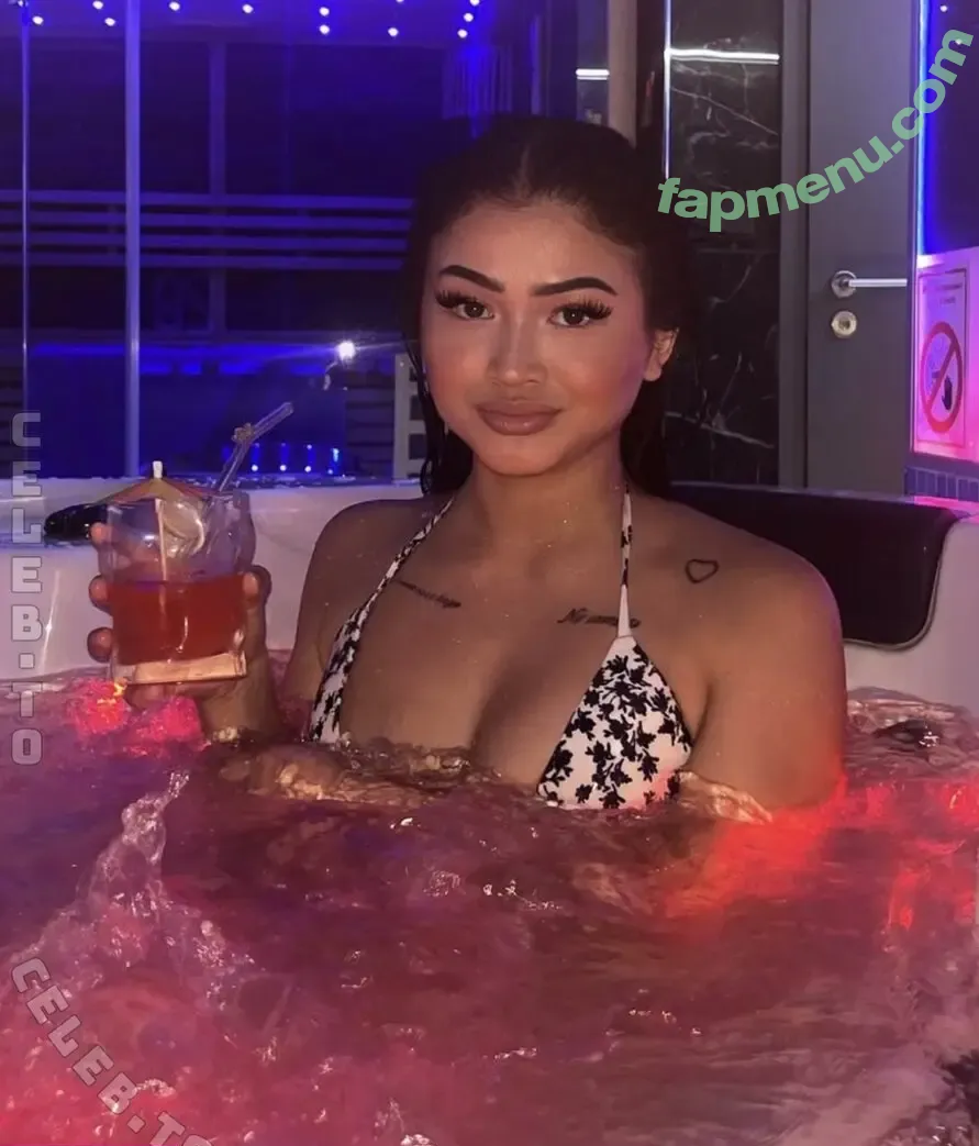 Eminedere nude photo #0058 (eminedere.2 / eminedere1)