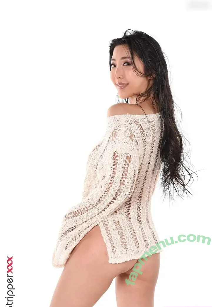 Emiri Momota nude photo #0033 (Miri Mizuki | / Mizukawa Sumire / emirimomota)