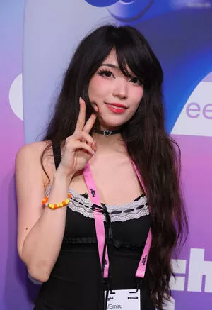 Emiru / emiru.jpg nude photo #1420