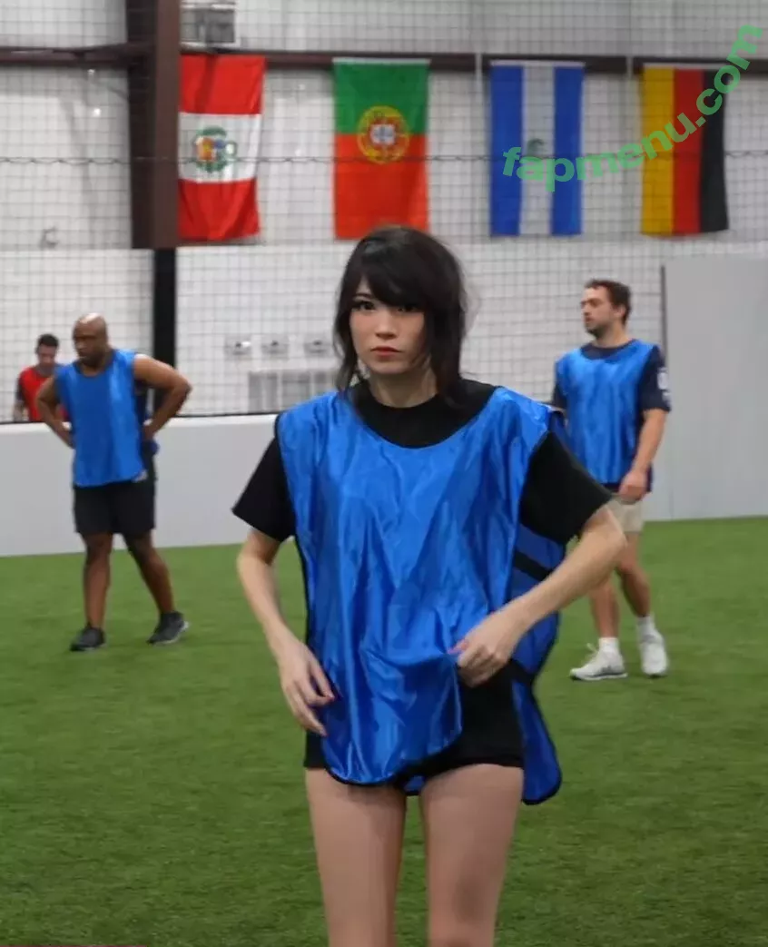 Emiru nude photo #1338 (emiru.jpg)