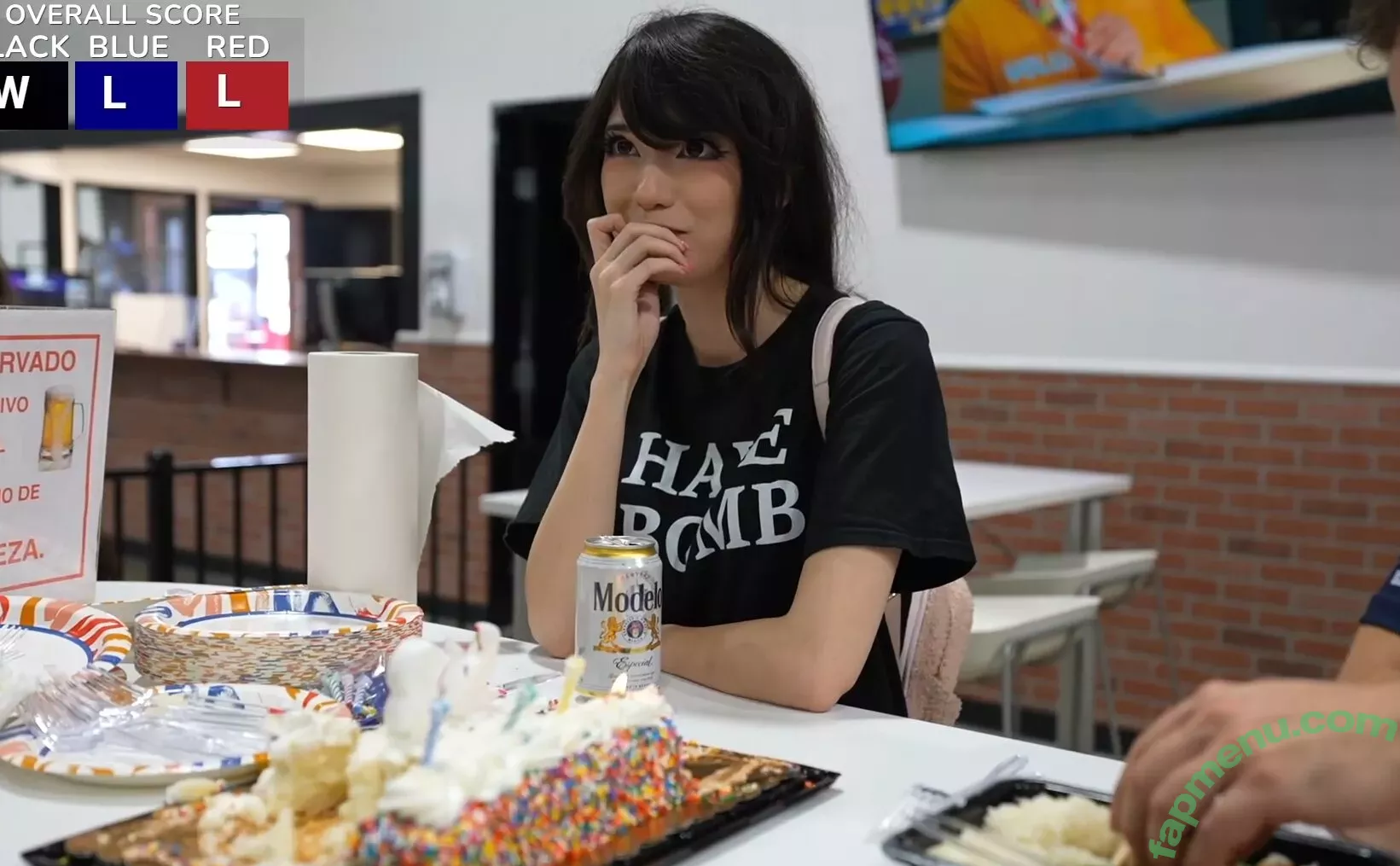 Emiru nude photo #1359 (emiru.jpg)