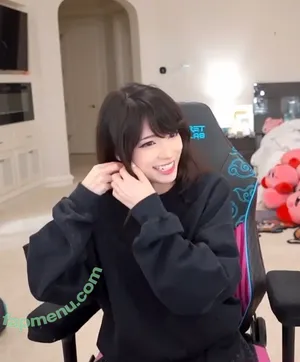 Emiru / emiru.jpg nude photo #2513