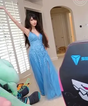 Emiru / emiru.jpg nude photo #2523