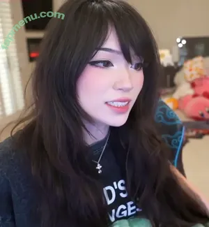 Emiru / emiru.jpg nude photo #2927