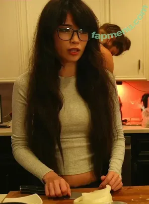 Emiru / emiru.jpg nude photo #2982