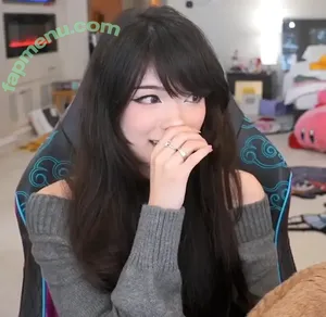 Emiru / emiru.jpg nude photo #2993