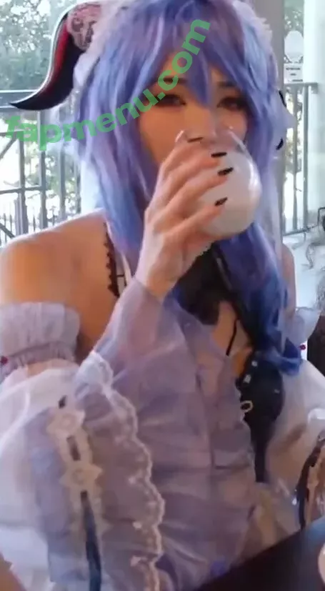 Emiru nude photo #2002 (emiru.jpg)