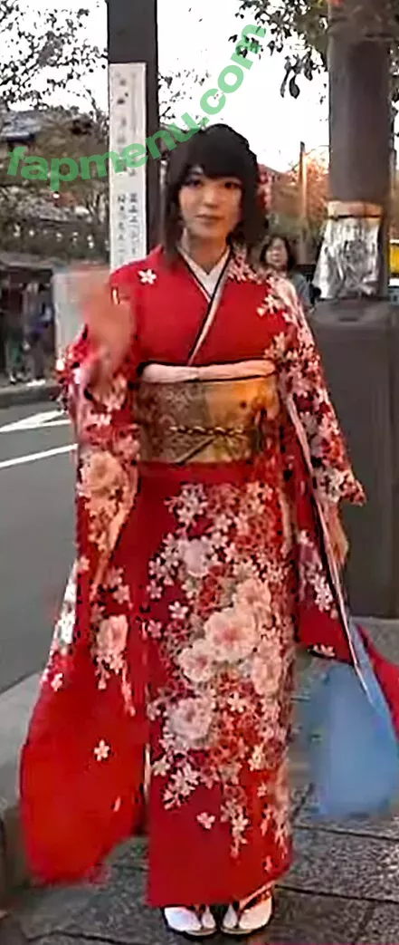 Emiru nude photo #2064 (emiru.jpg)